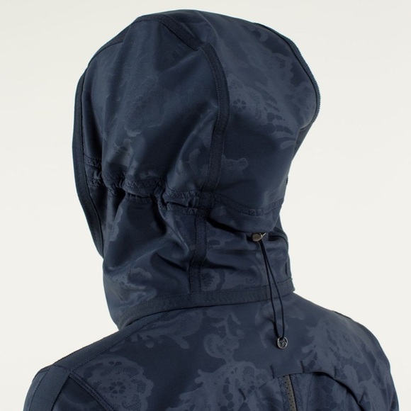 Lululemon Keep It Up Jacket Laceoflage Embossed Inkwell / Inkwell - Picture 7 of 16